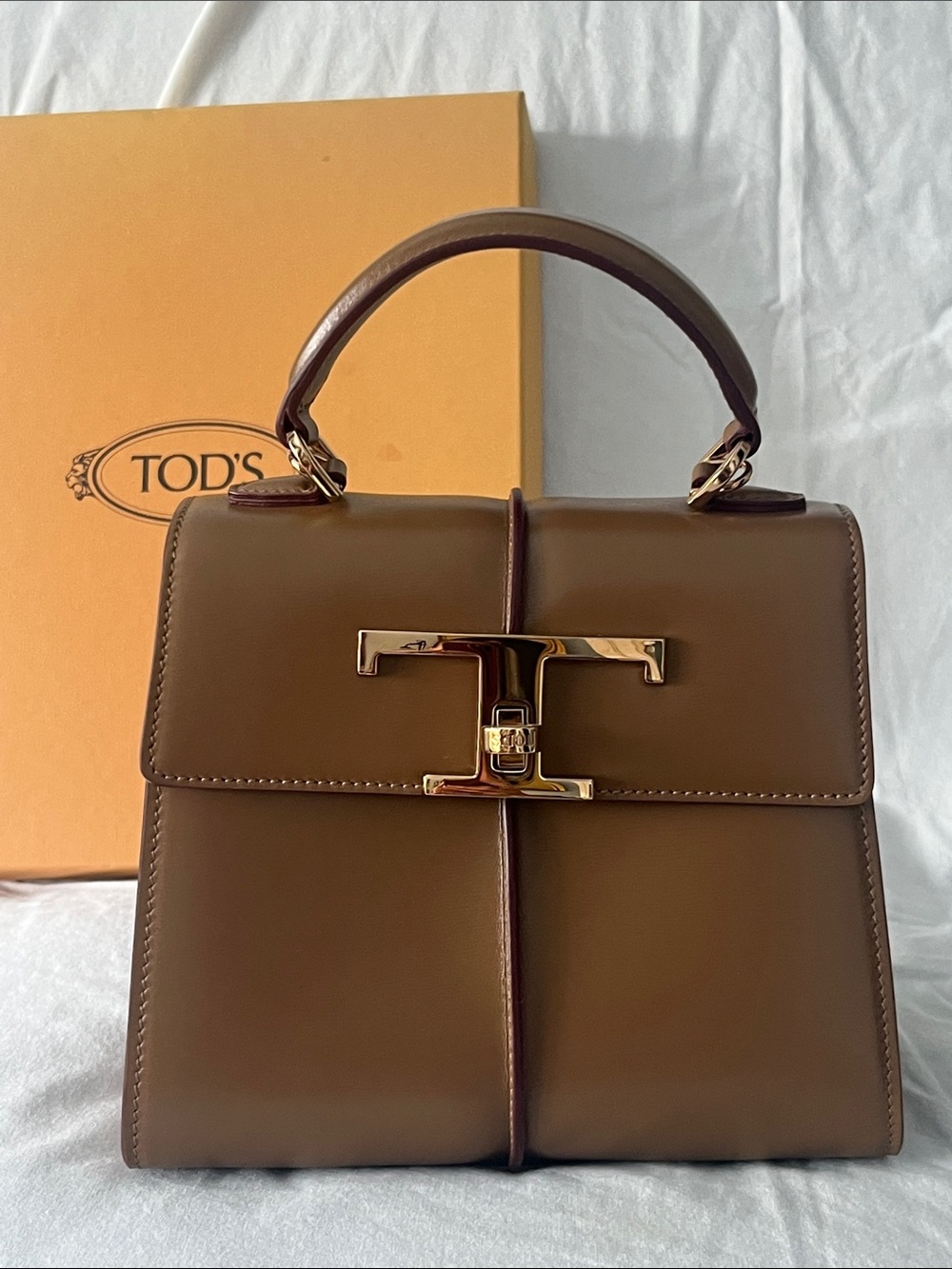 Tod's Brown Leather Top-Handle Satchel with Gold-Tone 'T' Lock